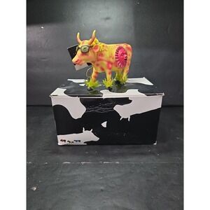 Cow Parade Here Comes The Sun Figurine, Westland Giftware, Collectible #7287 Box